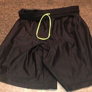 men’s basketball ball shorts
